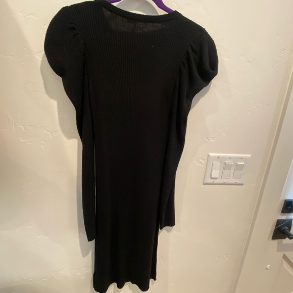 Worn once! Splendid Allston Puff Sleeve Dress in Size M - Picture 7 of 10